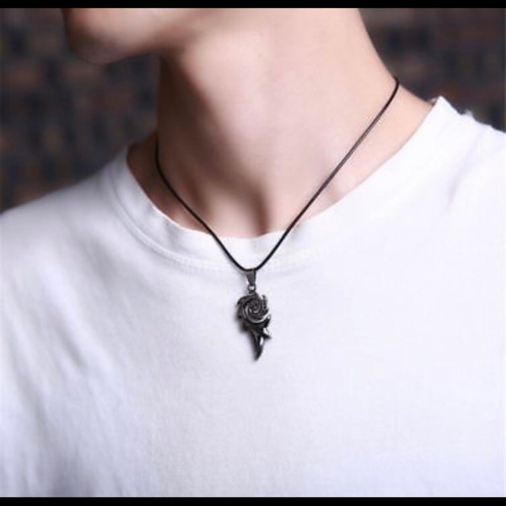 Men's Titanium Steel Flame Pendant Necklace NWT - Picture 4 of 6